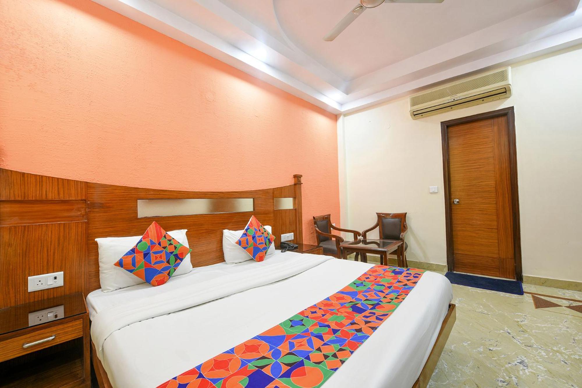 Fabhotel Jaggi Palace Karol Bagh Delhi  Ngoại thất bức ảnh